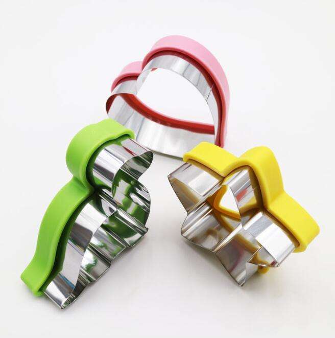 Stainless Steel Sandwich Cutter - Large (1 pc)